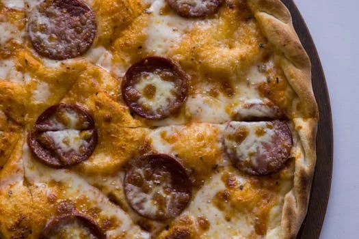 pepperoni pizza with mozzarella cheese closeup